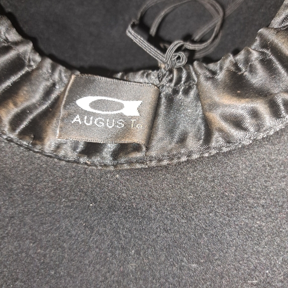 Beautiful Wool special occasion hat - Picture 6 of 7